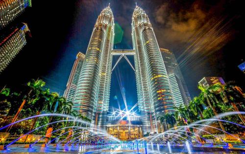 resort hostel in city