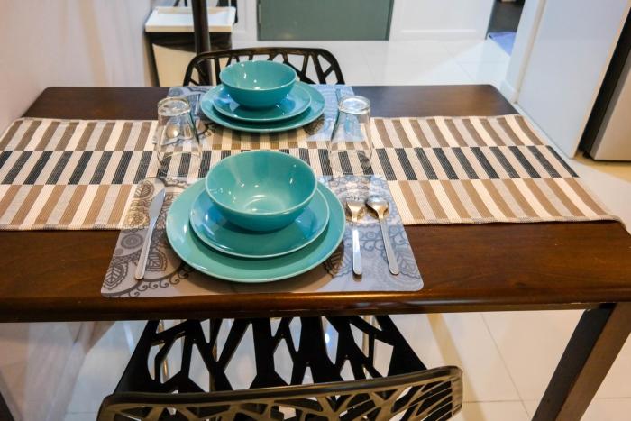 resort hostel in city