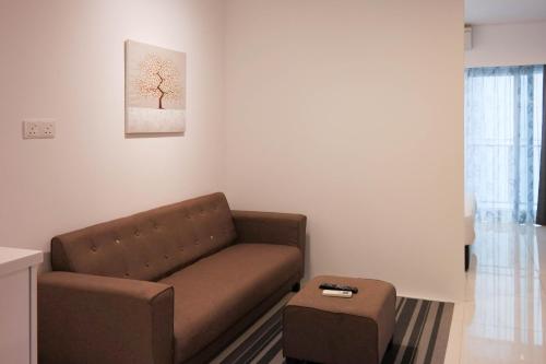 resort hostel in city