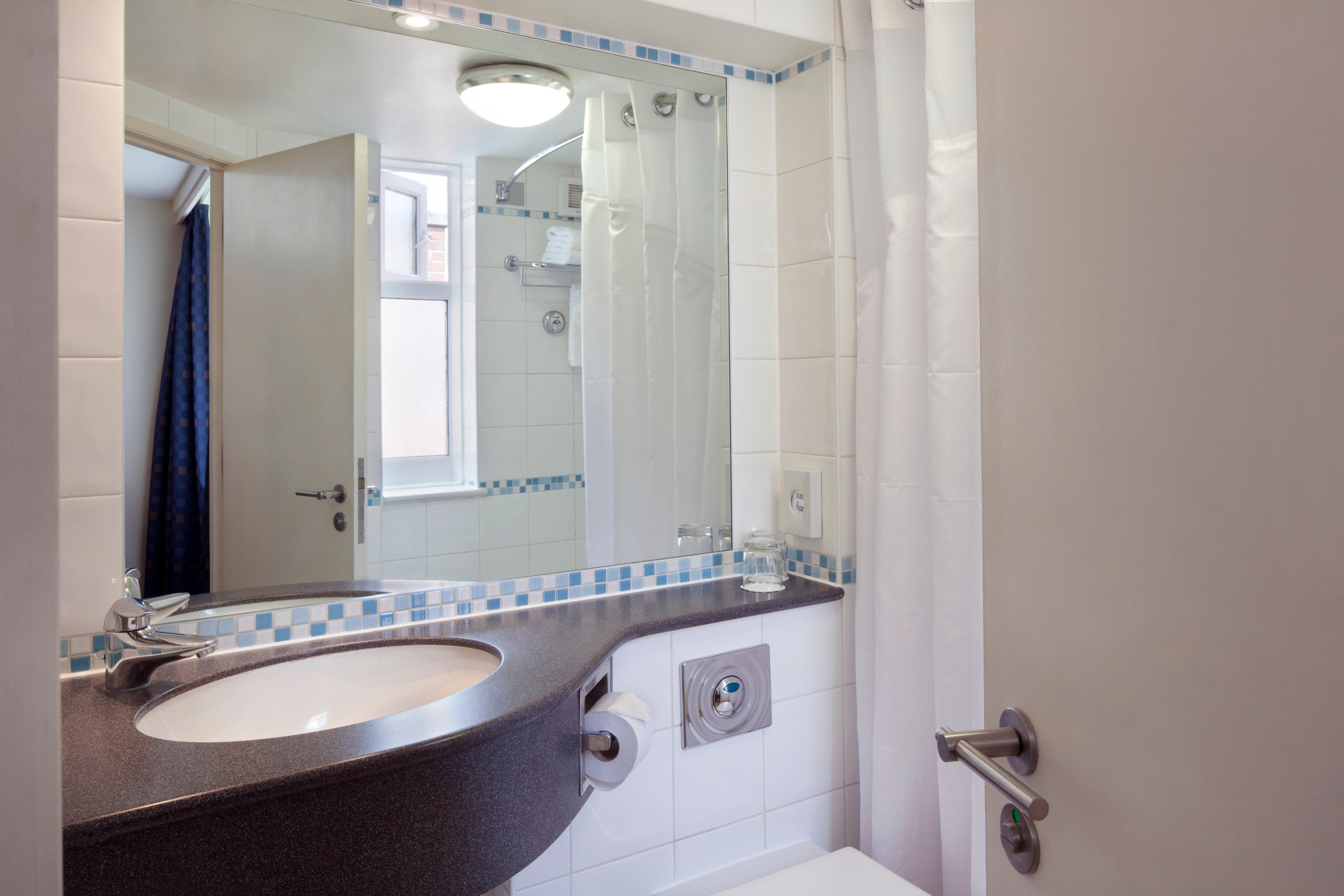 holiday inn basingstoke by ihg