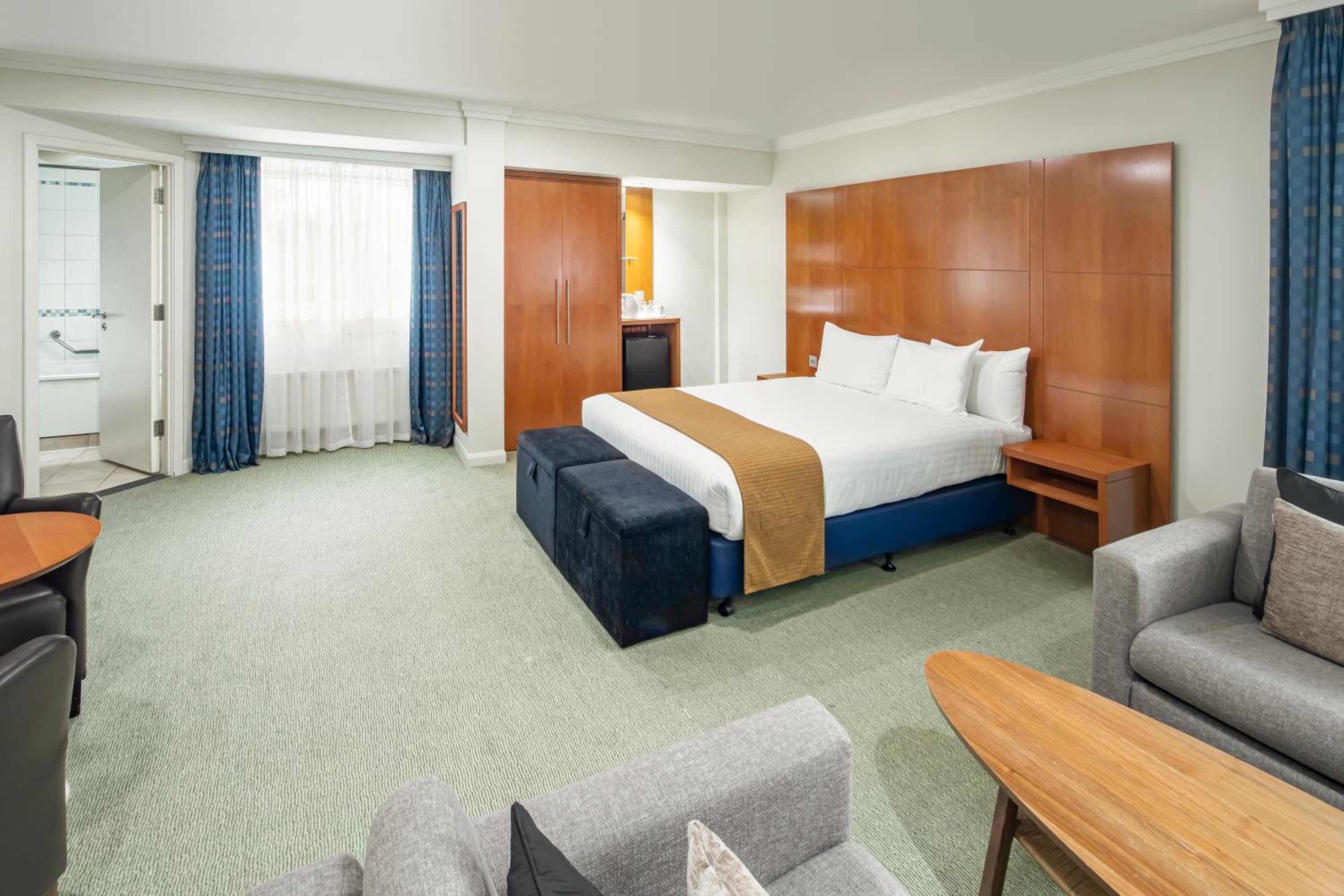 holiday inn basingstoke by ihg