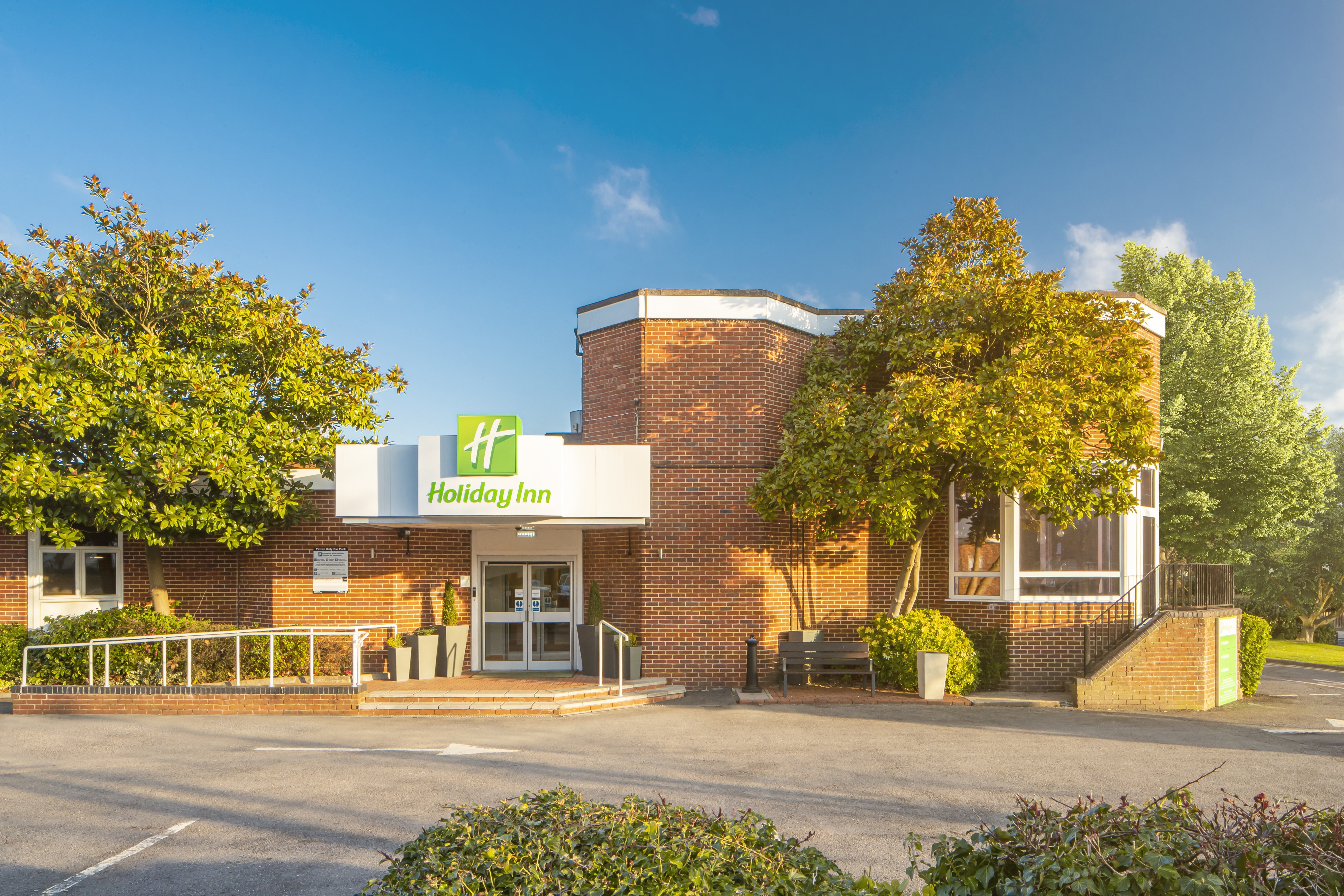 holiday inn basingstoke by ihg