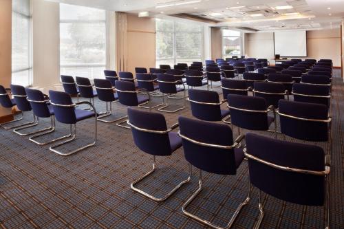 holiday inn basingstoke by ihg