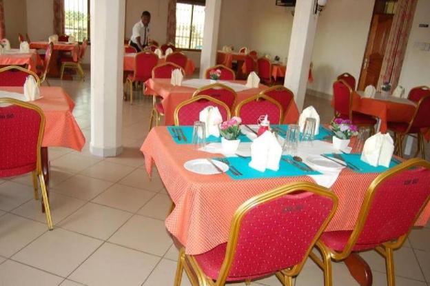 uhuru 50 hotel