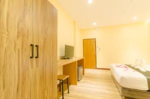 my living place nathon