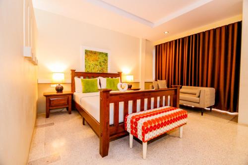 sirithani hotel