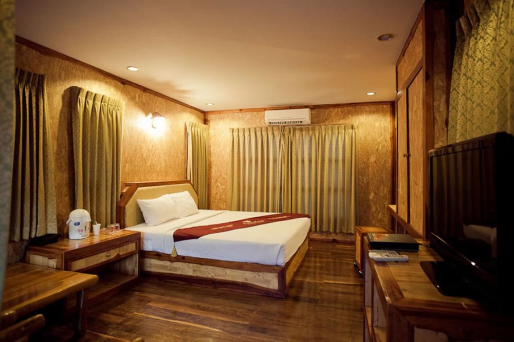 chanta boutique place