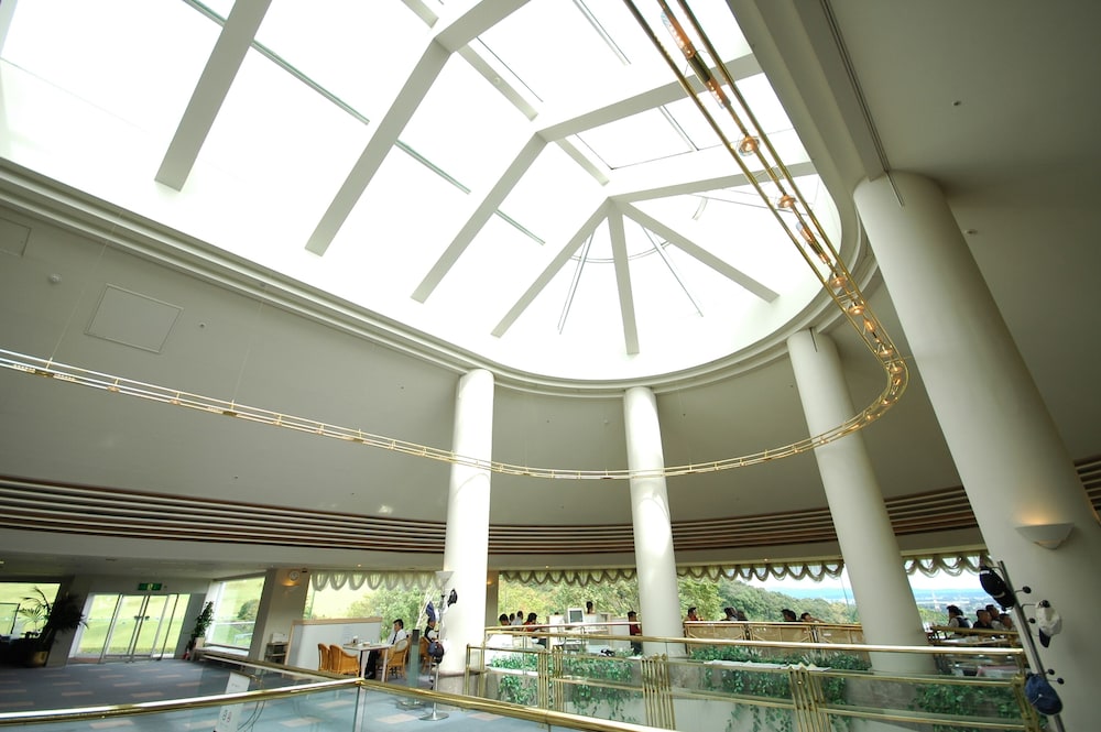 sunhills hotel
