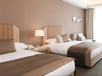 sunhills hotel