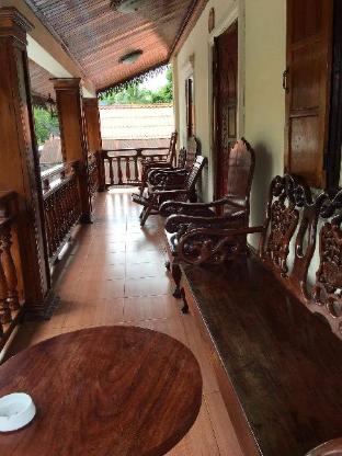 villay vanh place house