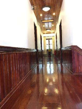 villay vanh place house