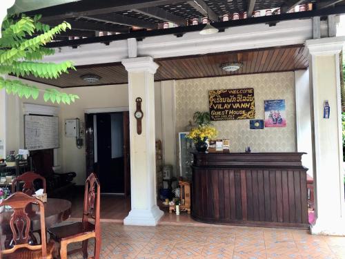 villay vanh place house