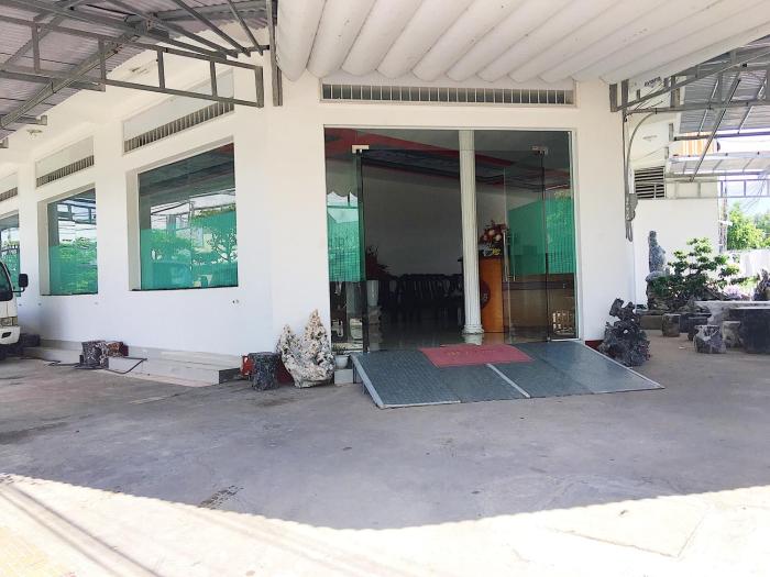 chi hieu hotel