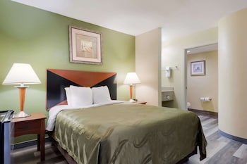 quality inn baytown near houston raceway park