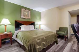 quality inn baytown near houston raceway park
