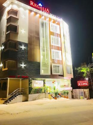 regalia inn and suites