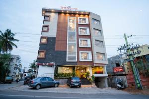 regalia inn and suites