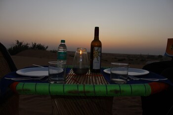 jaisalmer desert resort