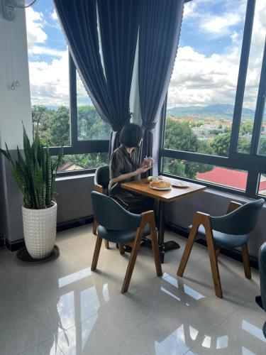 thanh thu 1 hotel