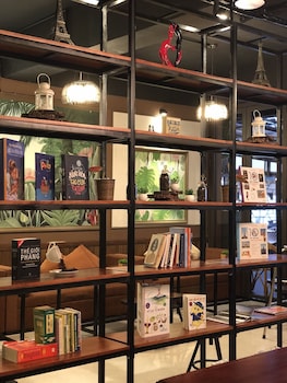 phung hung boutique hotel