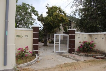 friends homestay hostel