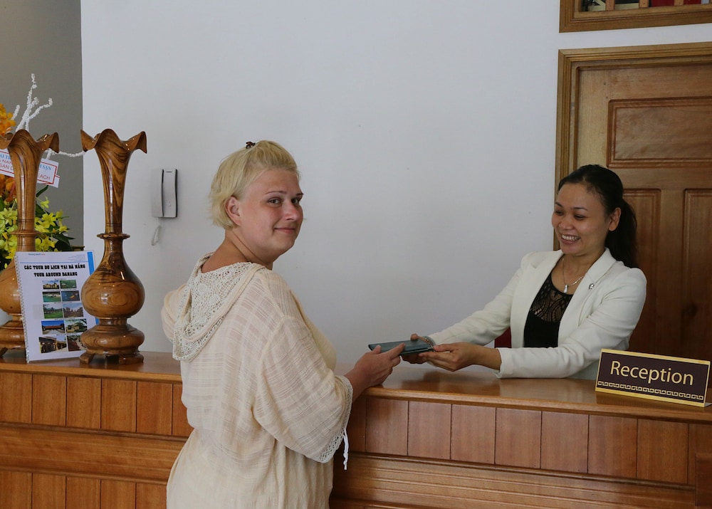 danang beach 2 hotel