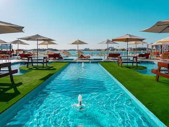 royal central hotel and resort