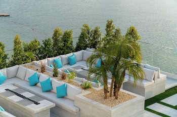 royal central hotel and resort