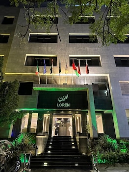 loren suites corniche