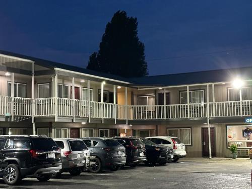 the royal victorian motel