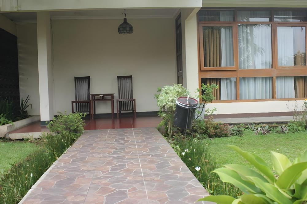 pesona anggraini hotel