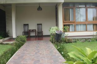 pesona anggraini hotel