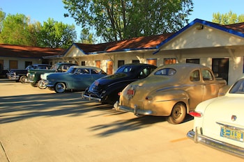 sunrise motor inn