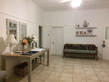 Breeze Inn Bed And Breakfast,East London>>Arcadia,4 star