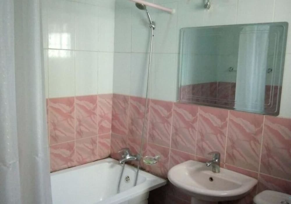 jesuit continental suites