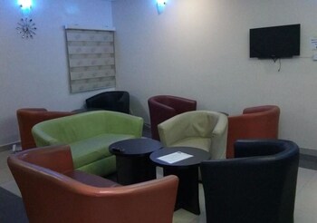 jesuit continental suites