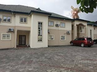Hano Hotels And Suites,Port-Harcourt>>Port Harcourt,3.5 star
