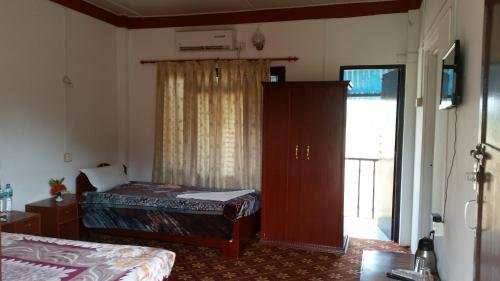 royal tiger luxury resort