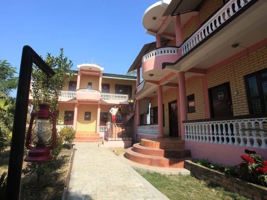 royal tiger luxury resort