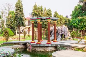 royal tiger luxury resort