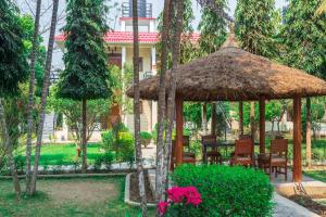 royal tiger luxury resort