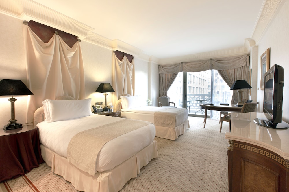 intercontinental phoenicia beirut by ihg