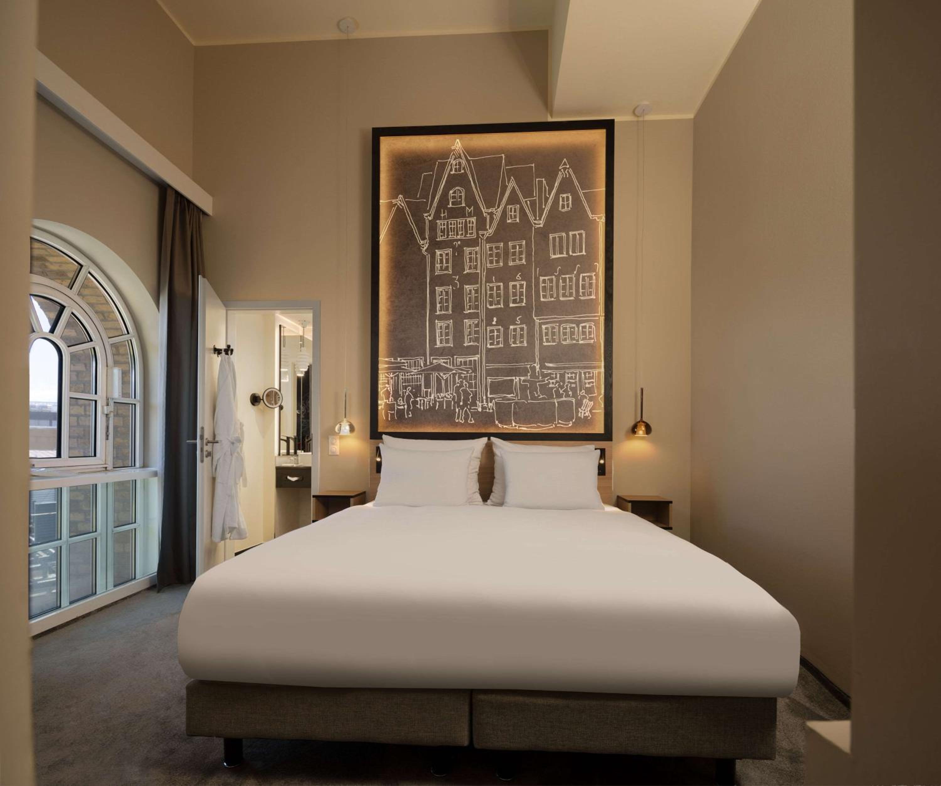 wasserturm hotel cologne curio collection by hilton