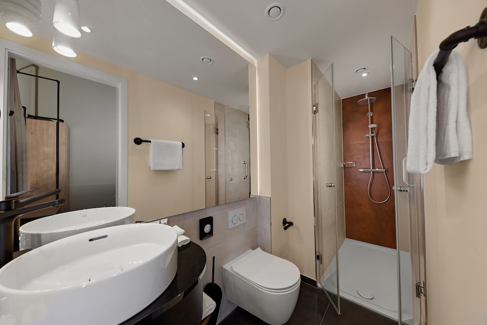 wasserturm hotel cologne curio collection by hilton