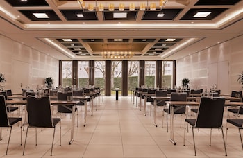 wasserturm hotel cologne curio collection by hilton