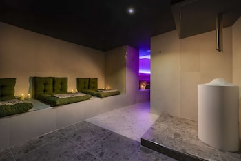 wasserturm hotel cologne curio collection by hilton