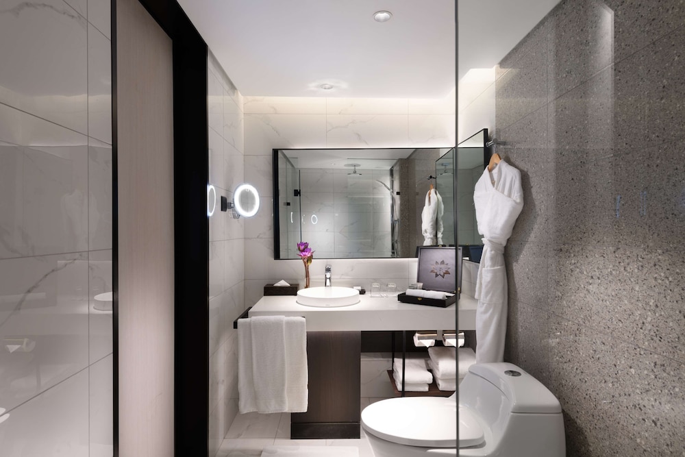 hilton colombo
