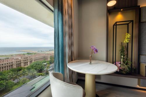 hilton colombo