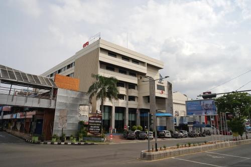adika hotel bahtera