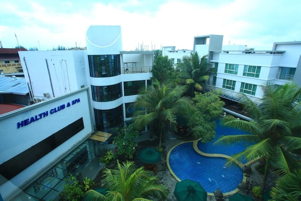 blue sky hotel